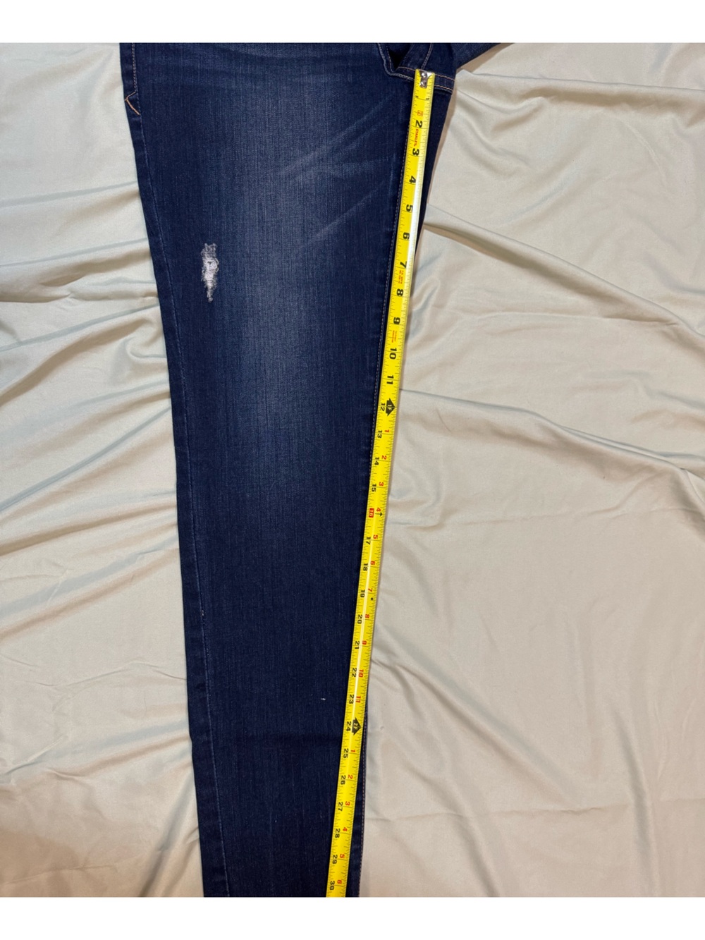 American Rag Mid Rise Jeans Dark Wash Distressed Size 11-R - Picture 9 of 10